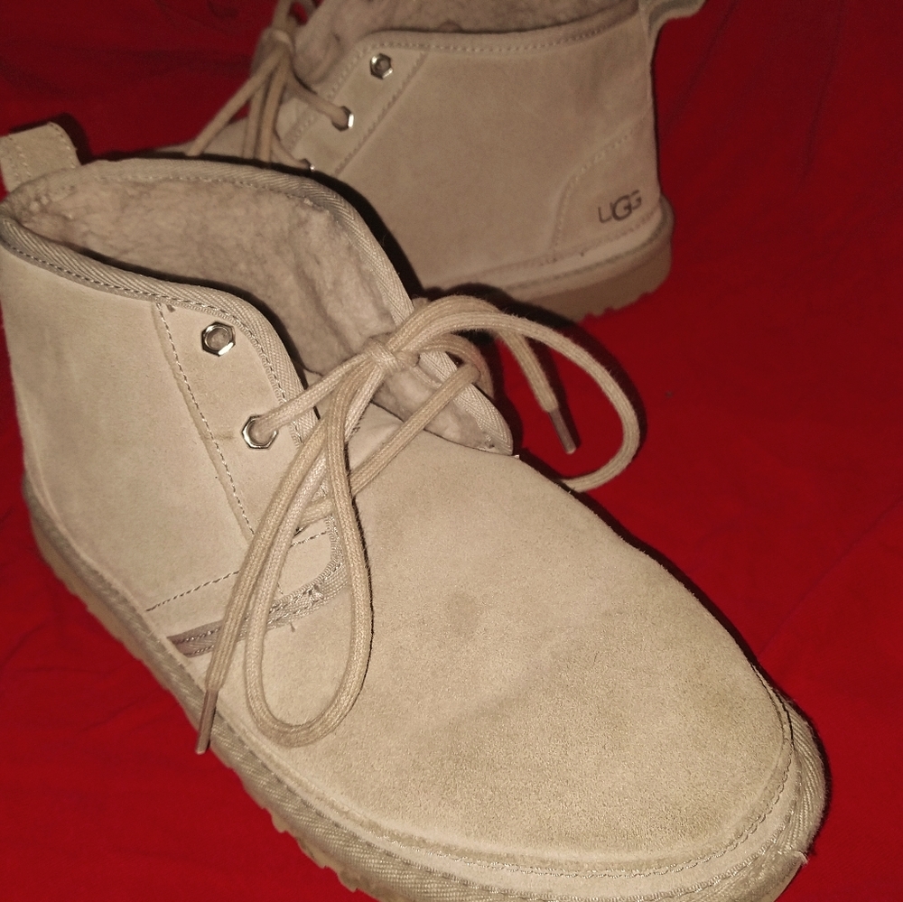 Ugg chukka boots